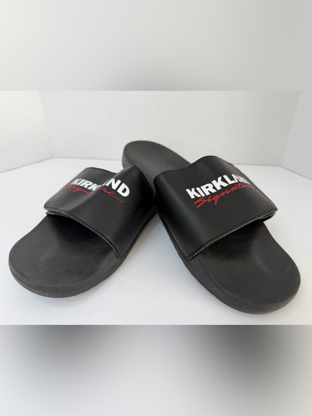 Kirkland Signature Navy Slide Sandals Men’s 8 Women’s 10 NWOT